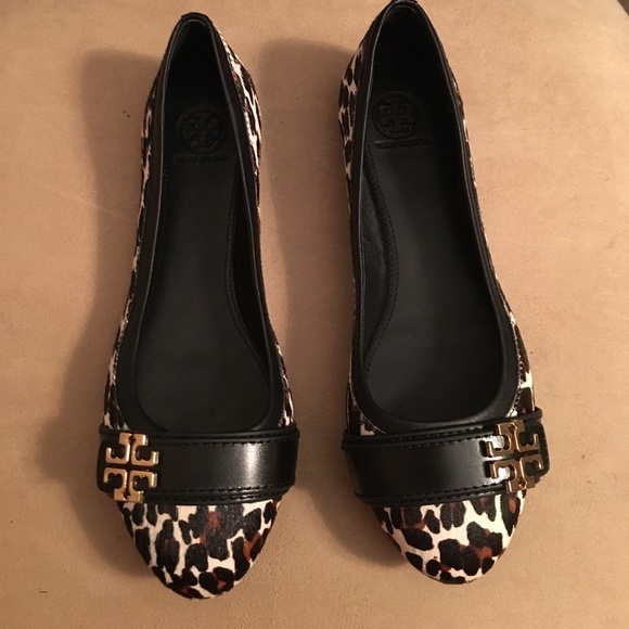 Tory Burch Shoes - 🆕 AUTHENTIC TORY BURCH REVA LEOPARD COMBO FLATS